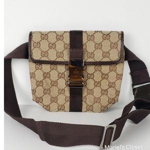 Authentic GUCCI Waist Pouch #2119M